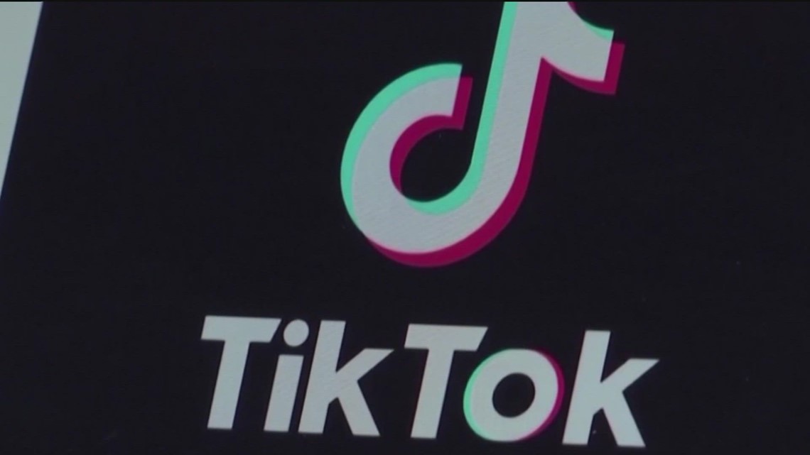 Extra teenagers turning to TikTok to diagnose psychological well being