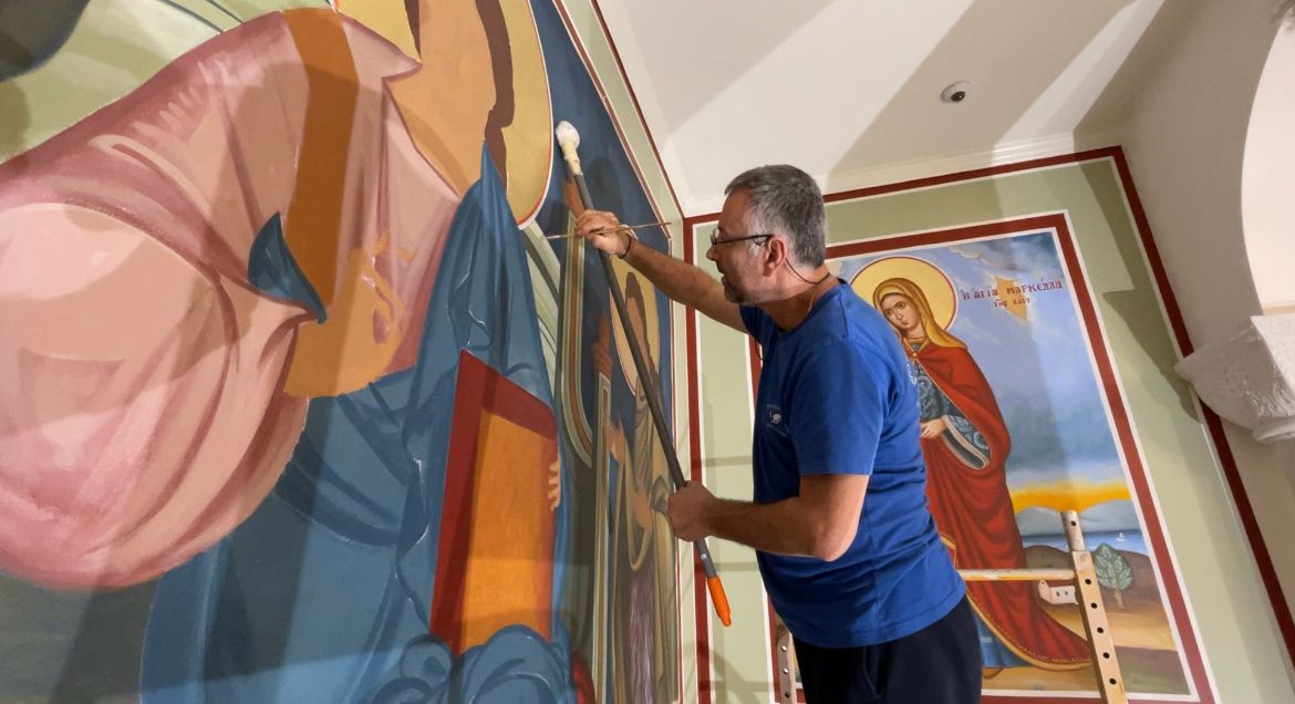 Painters from Greece create magnificence in Clearwater church