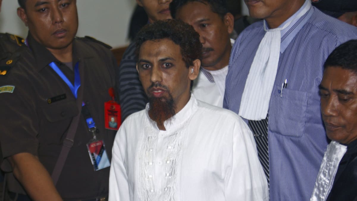 Bali bombmaker launched on parole from Indonesian jail: Official