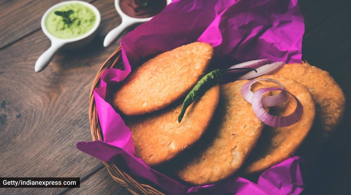 Make crispy matar kachori with these professional suggestions (recipe inside)