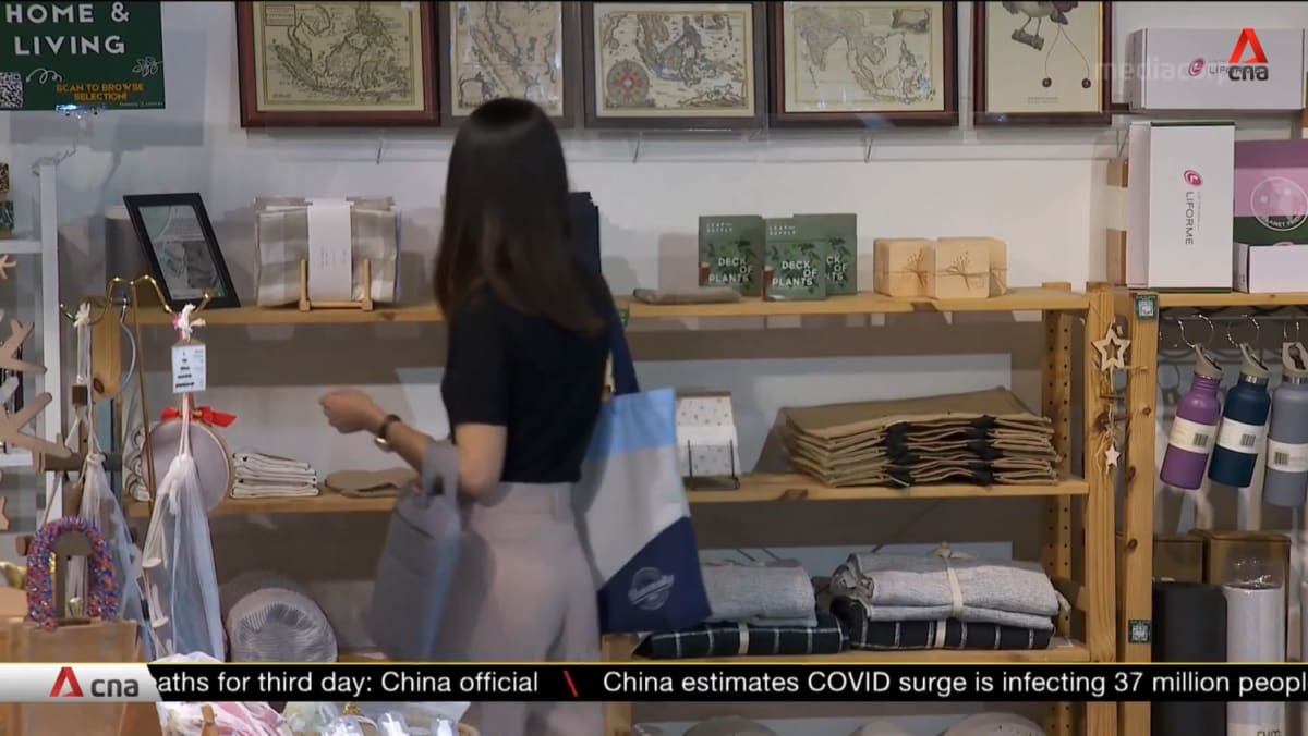 Outlets and retail manufacturers have a look at remaking areas amid rising rental prices and labour crunch | Video