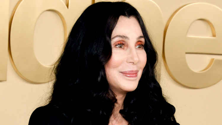 Is Cher Engaged to Amber Rose’s Music Exec Ex-Boyfriend?