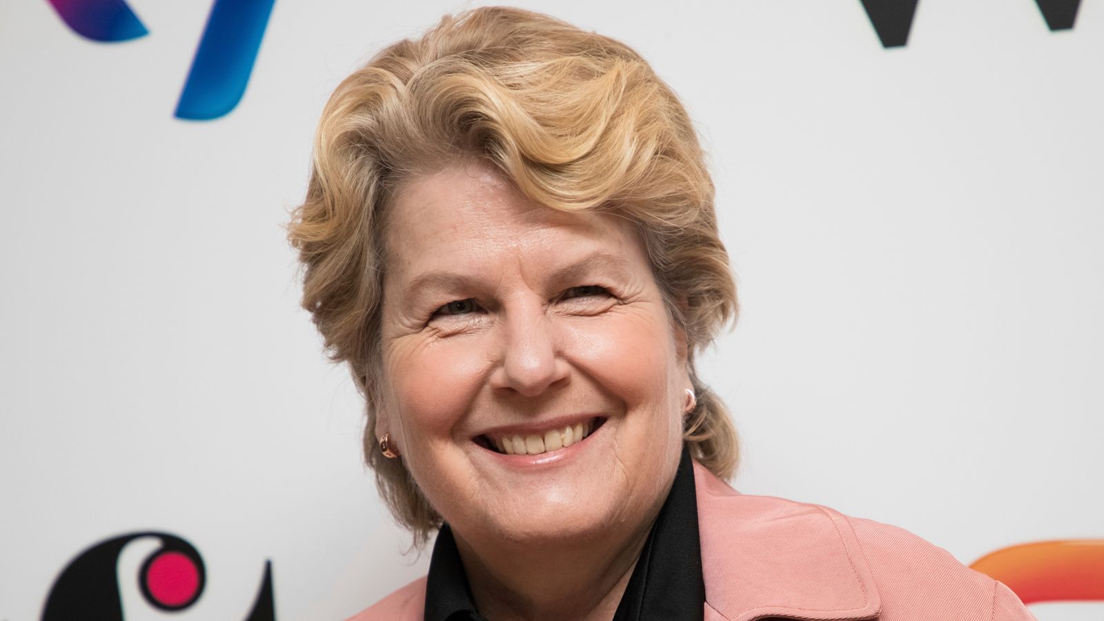 Comic and former Nice British Bake Off presenter Sandi Toksvig admitted to hospital in Australia | Ents & Arts Information