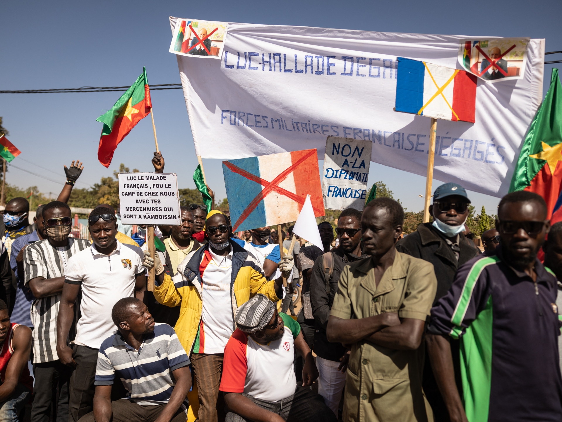 Burkina Faso calls for departure of French troops: Report | Politics Information