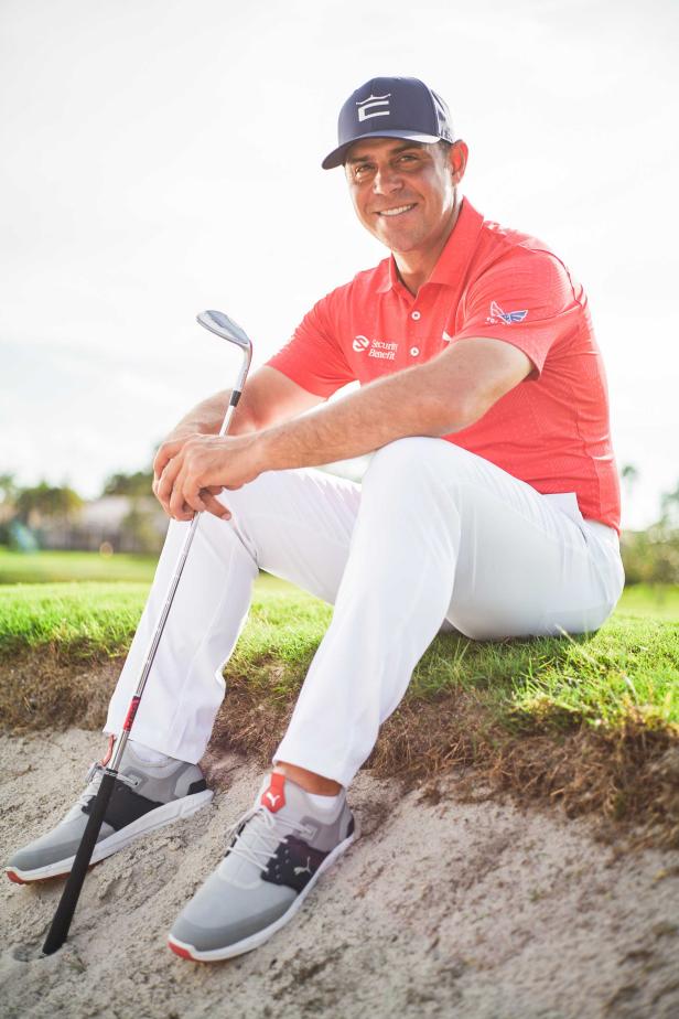 Gary Woodland indicators gear take care of Cobra | Golf Gear: Golf equipment, Balls, Baggage