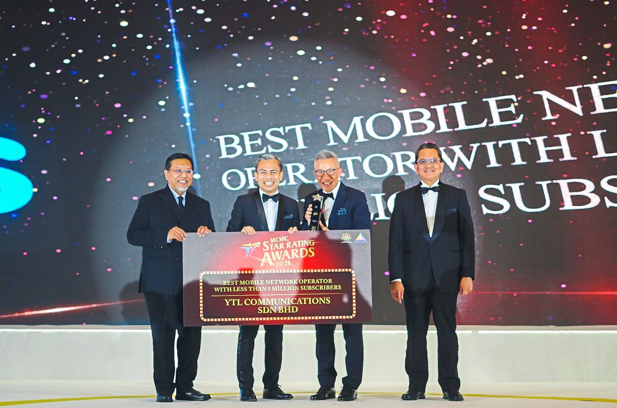 Telco luggage 4 MCMC star score awards