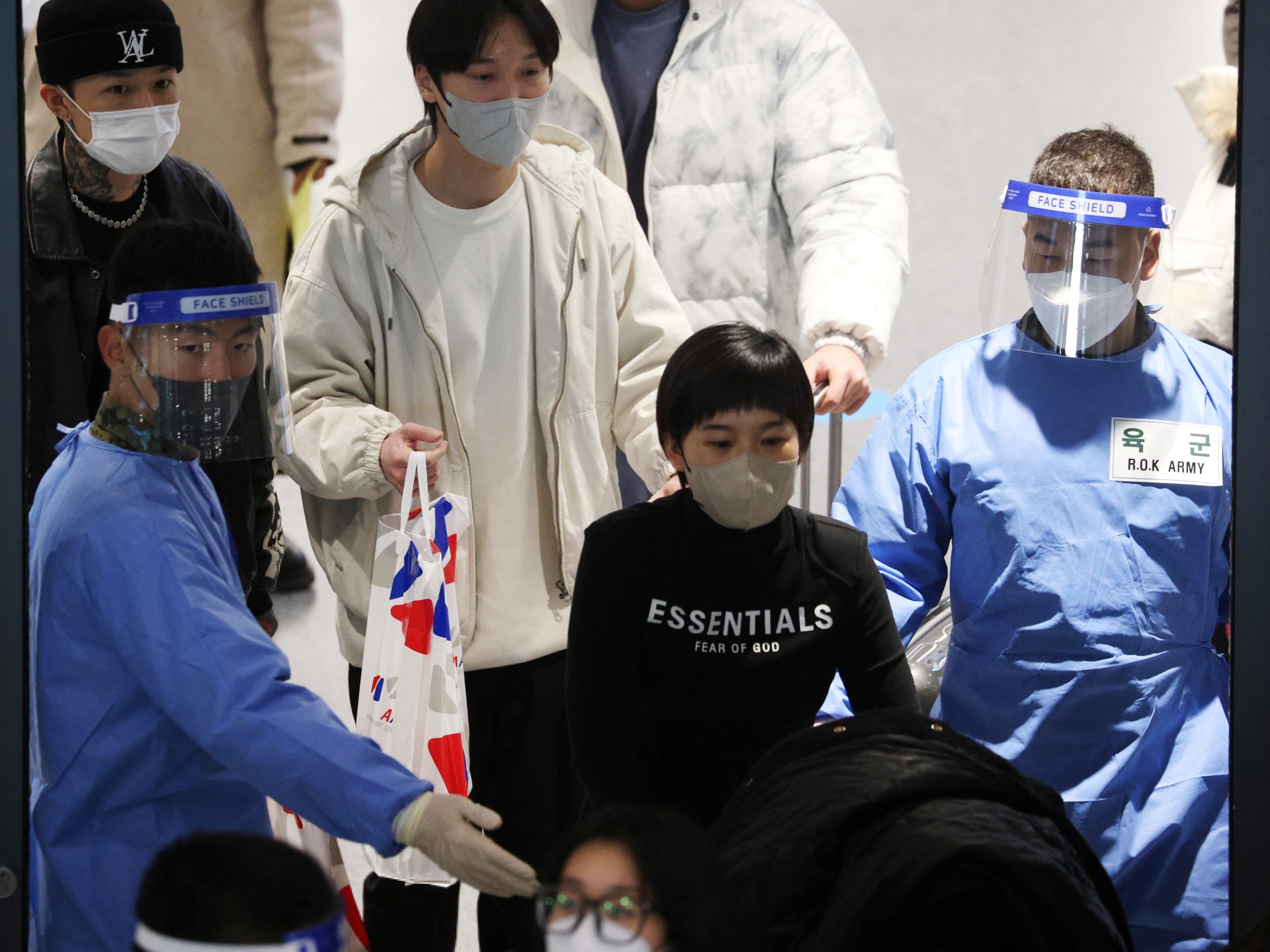 China suspends short-term visas for S Koreans over COVID curbs | Coronavirus pandemic Information