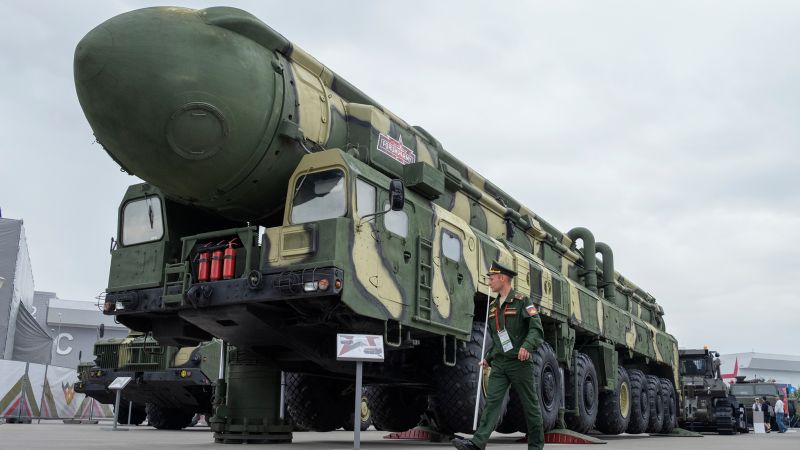 US says Russia is violating key nuclear arms management settlement