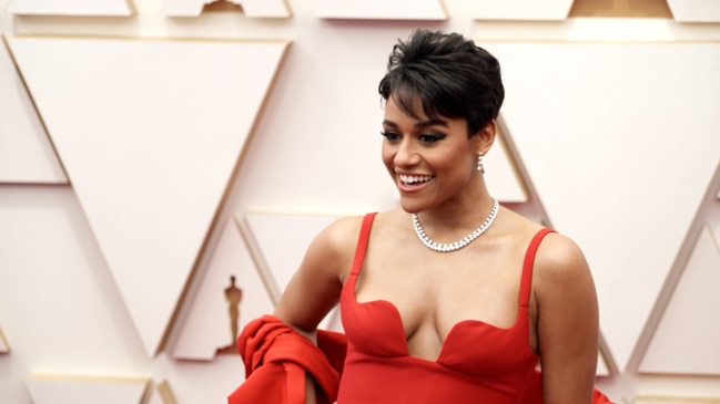 Superstar Shortlist : Prime 5 Stars Who Wore Purple To The 2022 Oscars