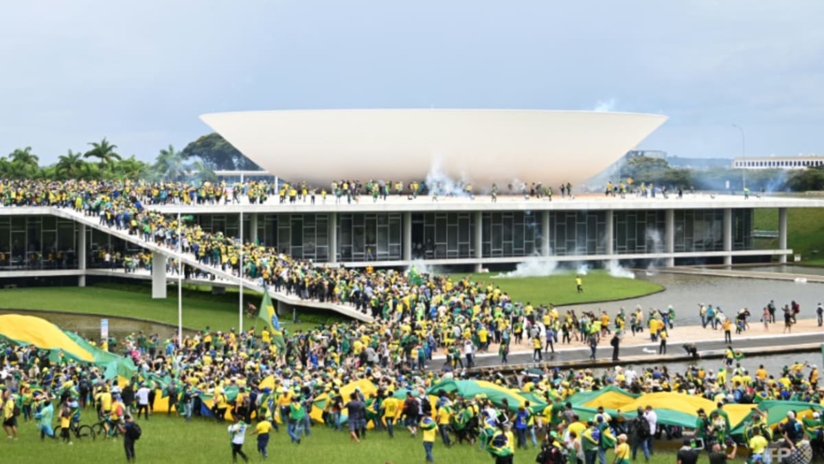 Bolsonaro supporters storm Brazil’s presidential palace, Congress and Supreme Court docket