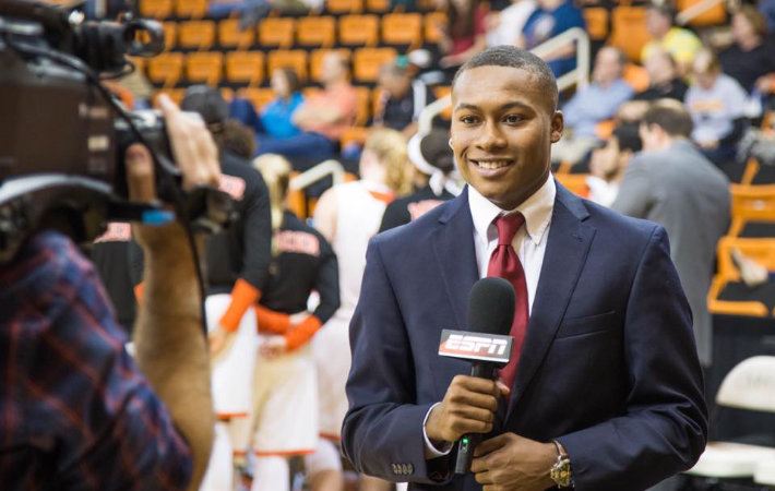 Mercer alumnus hosts new Memphis, Tennessee, sports activities present