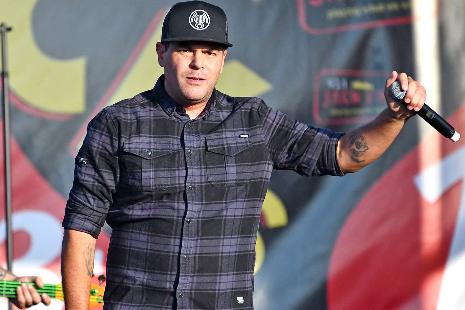 Alien Ant Farm Singer Dryden Mitchell Faces Cost of Battery in Fla.