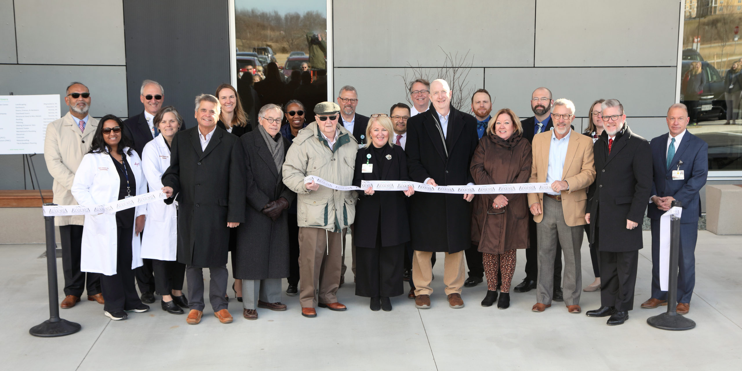 AUGUSTA HEALTH CUTS RIBBON ON OUTPATIENT PAVILION