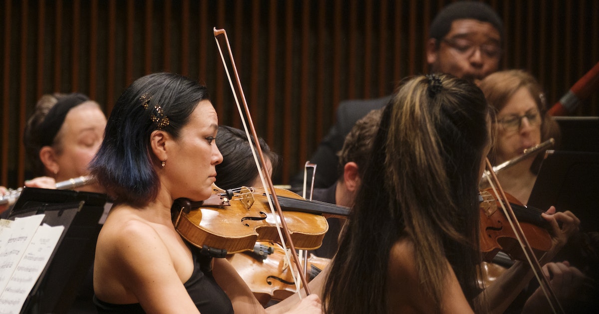 SPCO performs invigorating Spanish and Latin American classical music live performance