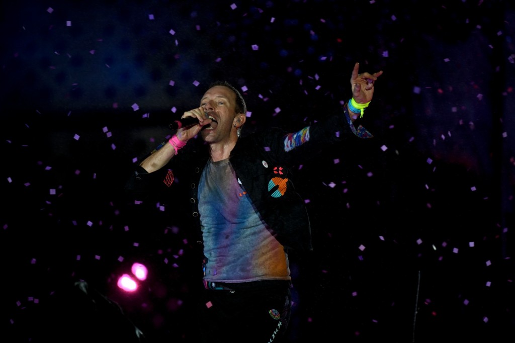 Coldplay will convey its Music of the Spheres Tour to the Rose Bowl in Pasadena – Every day Information