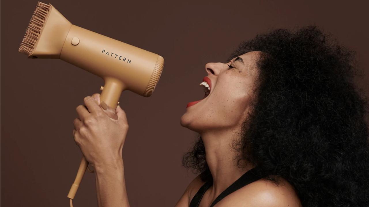 Tracee Ellis Ross’ Sample Magnificence Launches Blow Dryer: Store Pure Hair Merchandise from the Hair Care Line