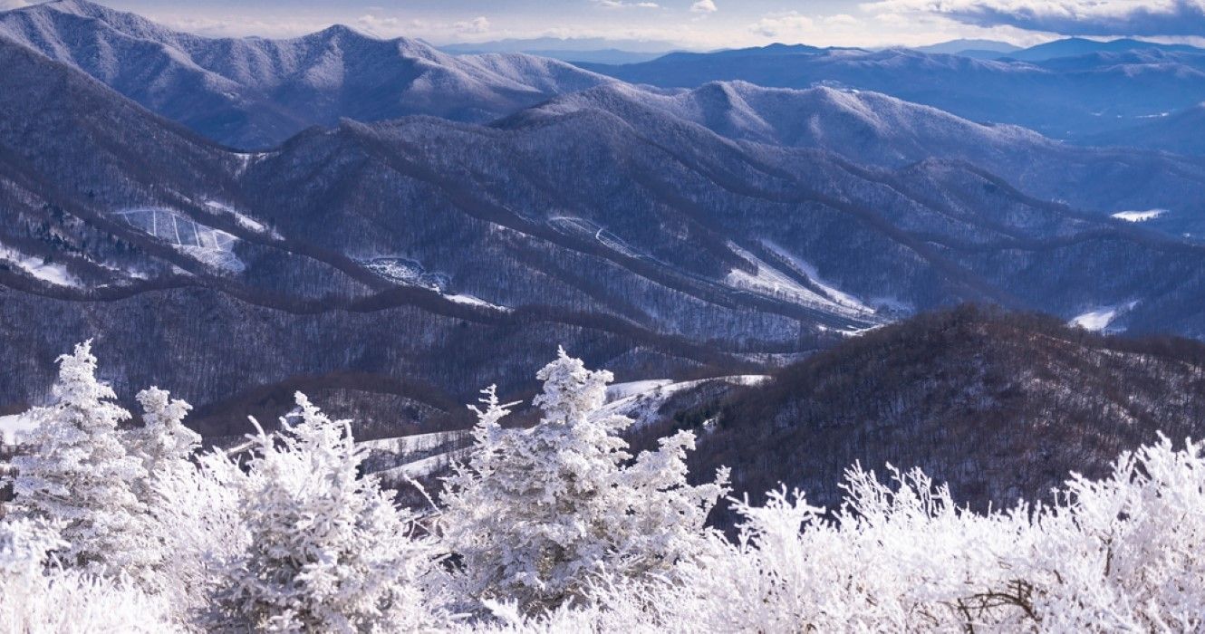 10 Prime-Rated Ski Resorts With The Greatest Slopes In The Blue Ridge