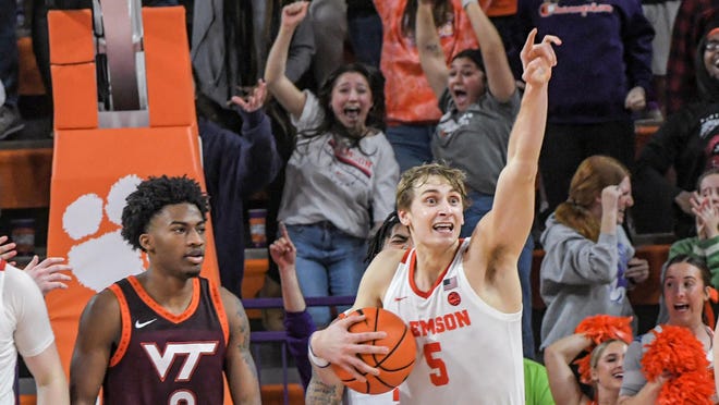 Clemson basketball beats Virginia Tech, 51-50, nonetheless alone in ACC lead