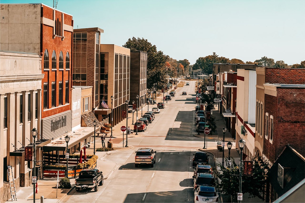 Effingham’s Downtown Is Splendid For Small-City Procuring In Illinois