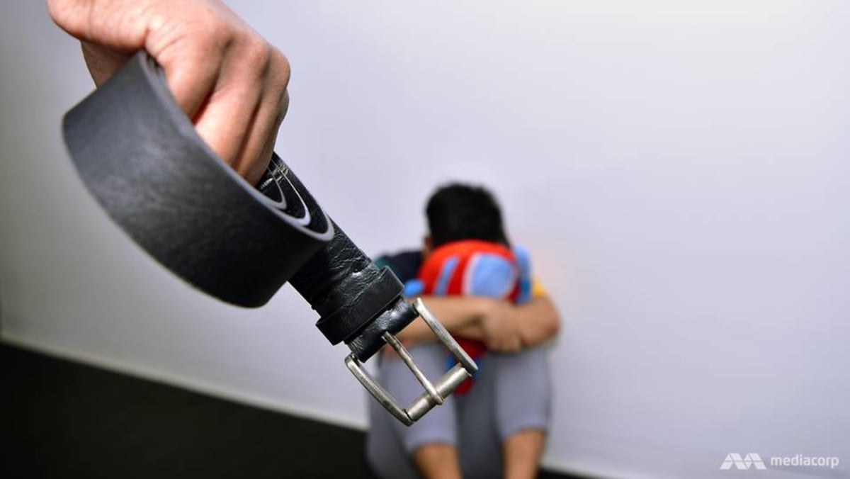 Man charged with abusing his son and daughter with belt, heated spoon and bodily power