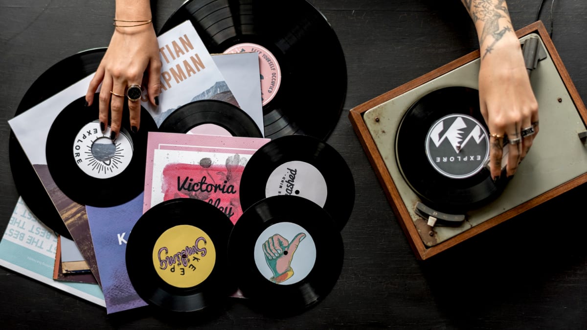 Vinyl file gathering is having a resurgence in Singapore – what does ‘stan tradition’ should do with it?