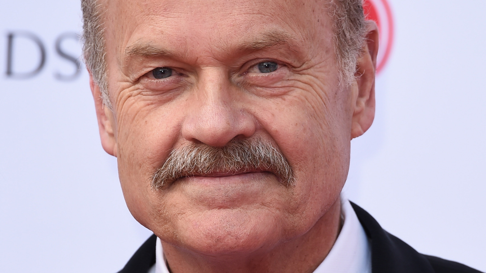 Kelsey Grammer’s 1996 Comedy Flop Is Nonetheless Value Checking Out