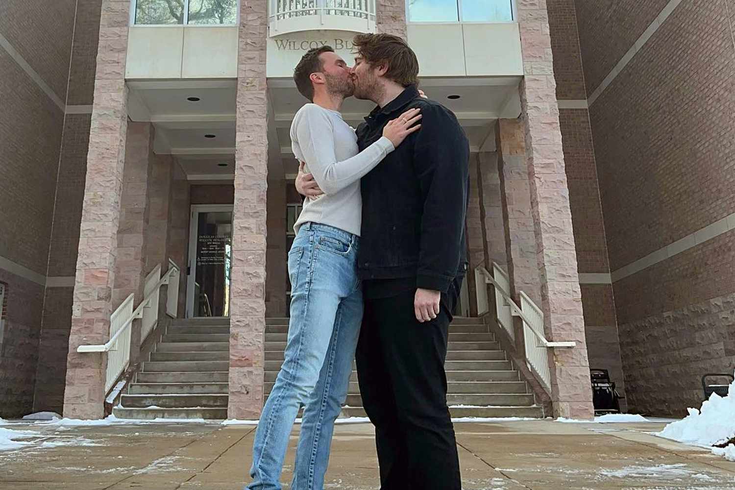 YouTube Star Shane Dawson Marries Ryland Adams in Courthouse Marriage ceremony