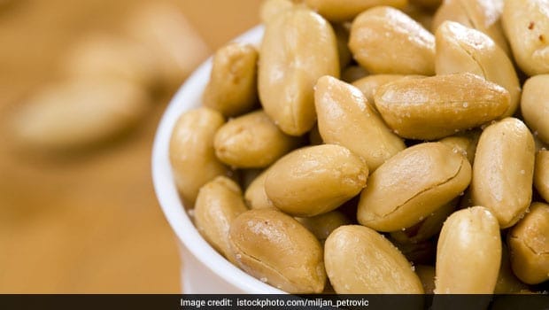 Know The Superb Well being Advantages Of Jaggery and Peanuts