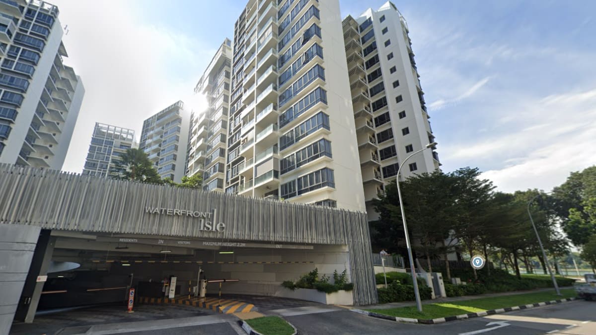 Employee dies after falling 4 storeys at Bedok condominium whereas portray constructing facade