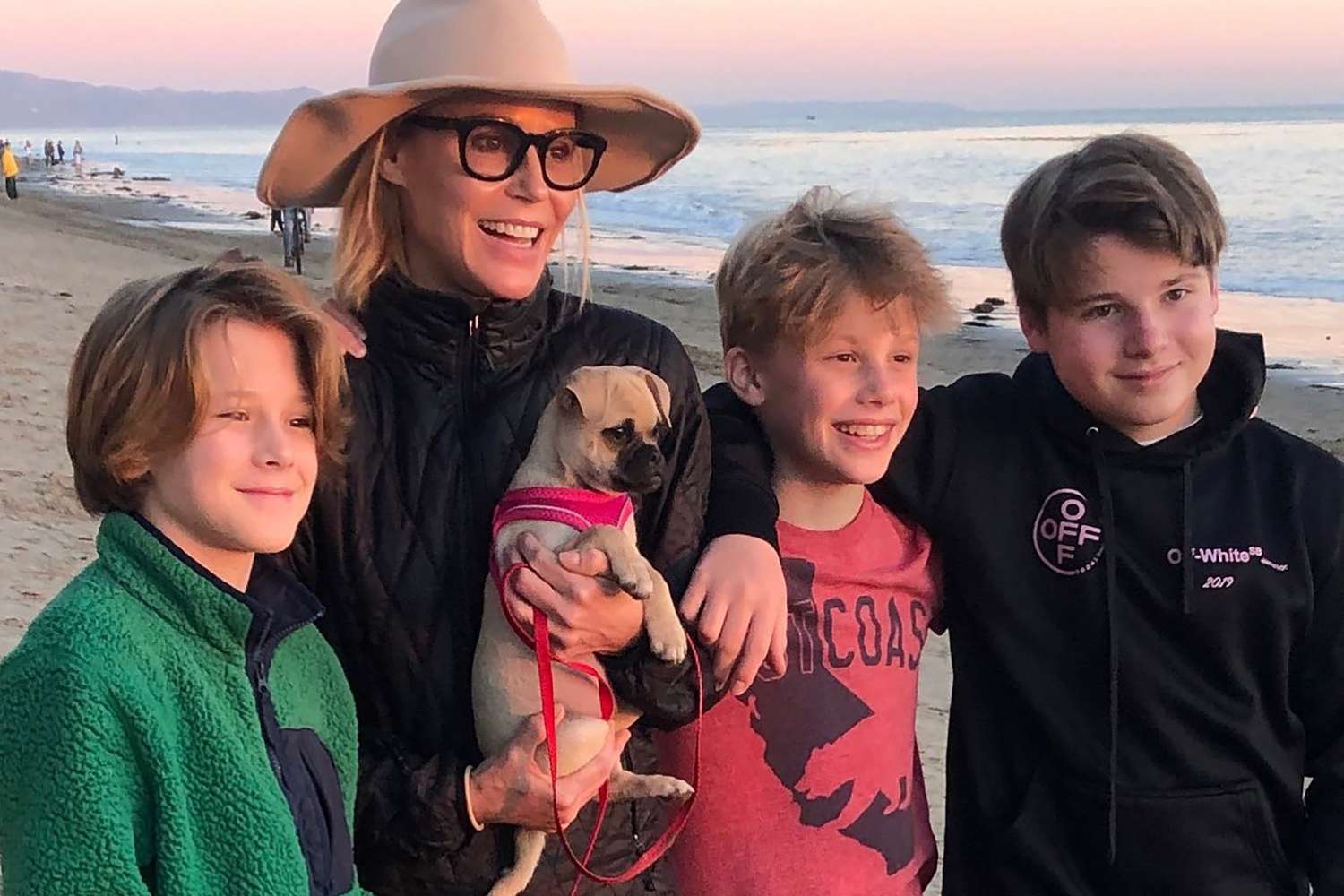 Julie Bowen Says She’s Solely Watched Trendy Household As soon as with Her 3 Sons