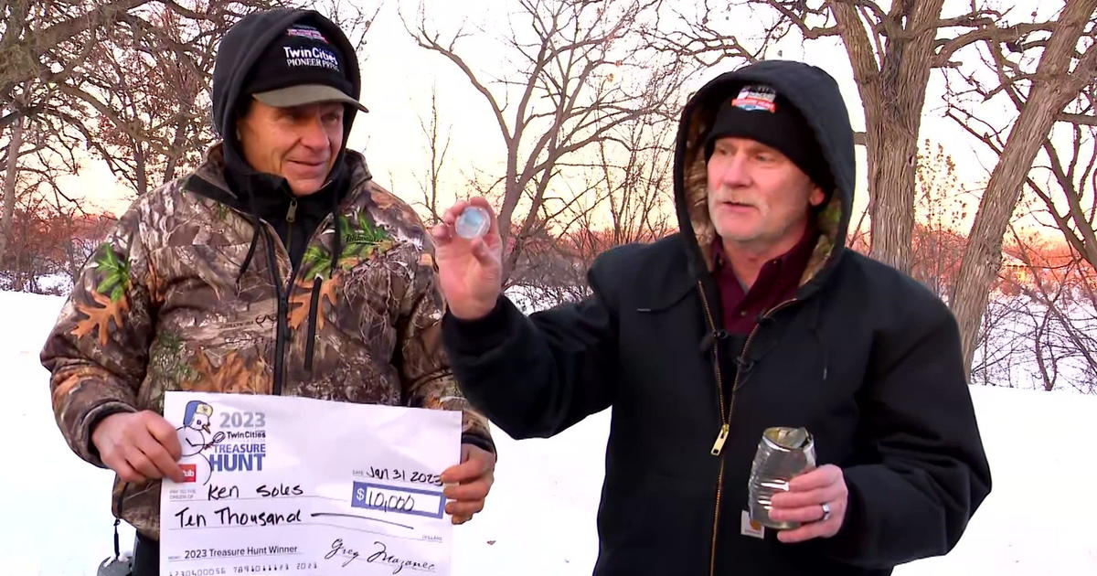 “What a rush”: St. Paul Winter Carnival medallion tracked down by first-time hunters in Phalen Regional Park